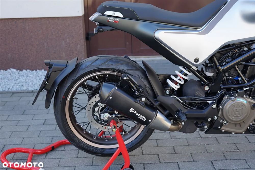 Husqvarna Vitpilen - 4