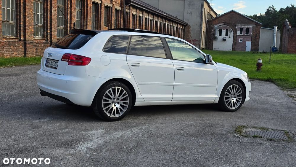 Audi A3 Sportback 1.8 TFSI S line Sportpaket Plus - 3