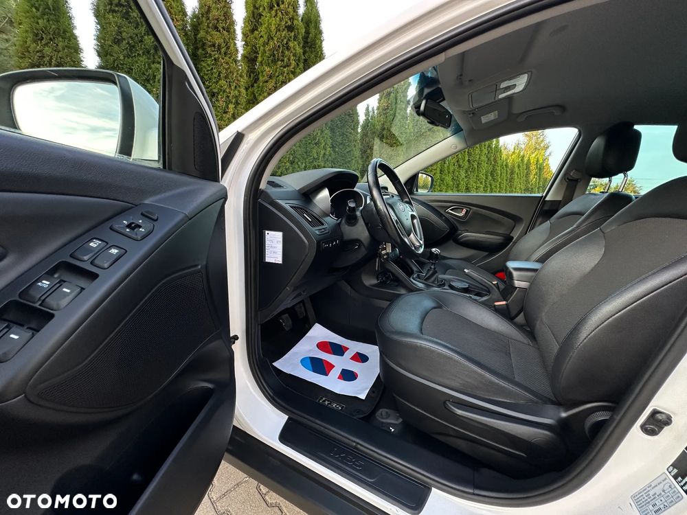 Hyundai ix35 blue 1.6 2WD Finale Silver - 19