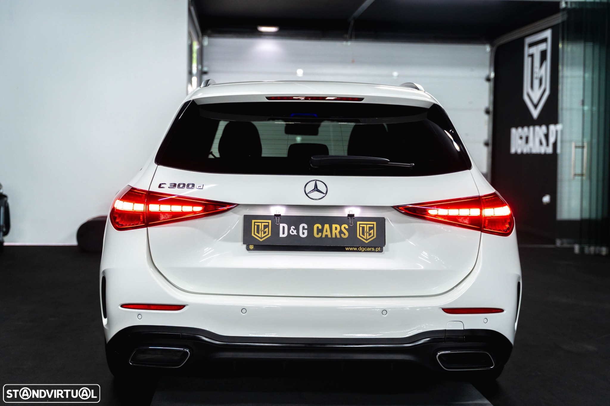 Mercedes-Benz C 300 d AMG Line - 29