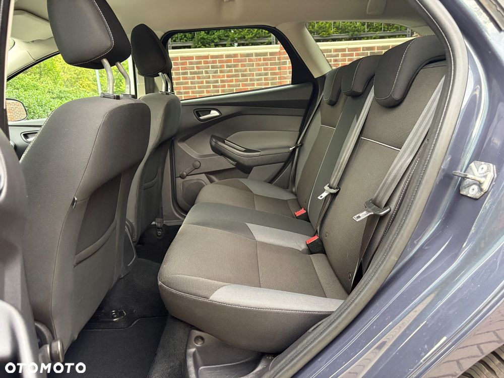 Ford Focus 2.0 TDCi Trend - 16