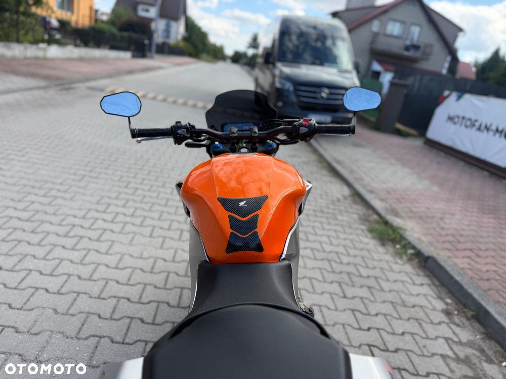 Honda CB - 17