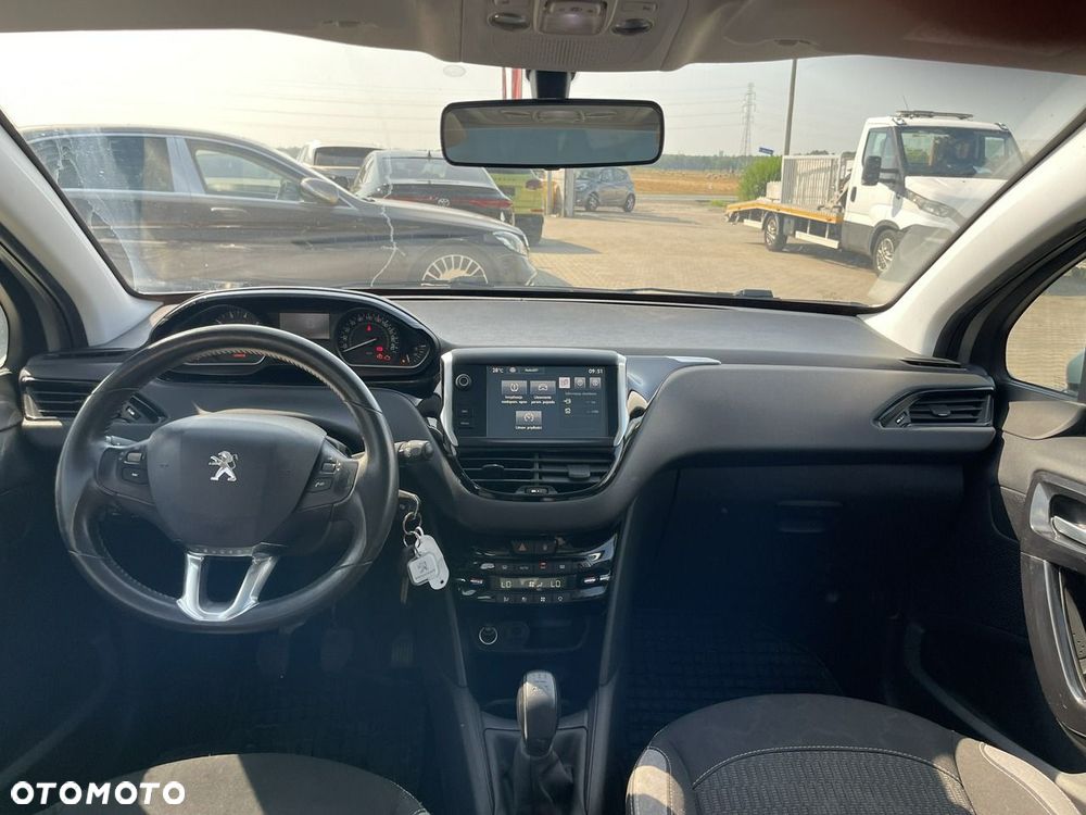 Peugeot 208 1.2 VTi Style - 8