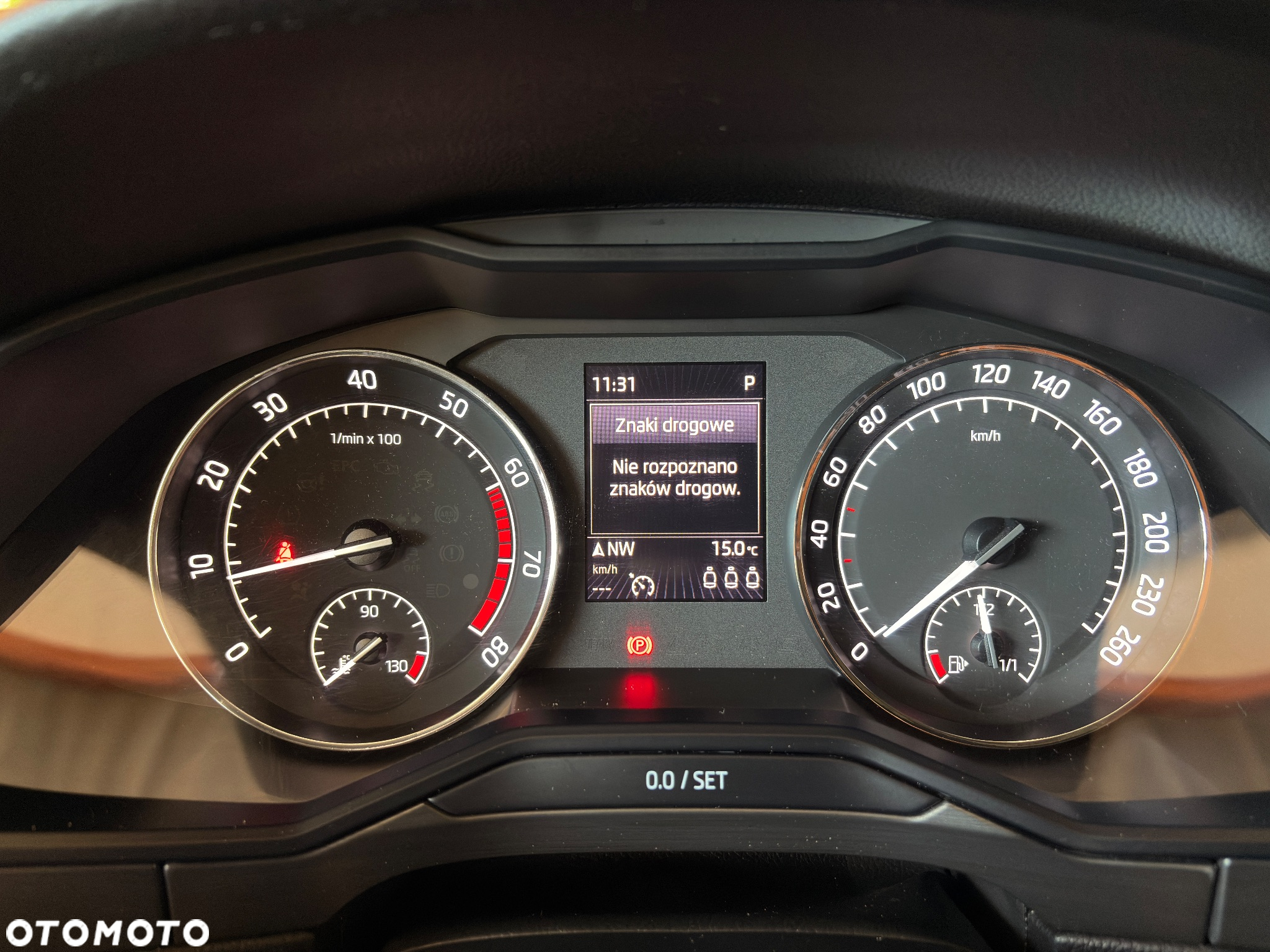 Skoda Superb 1.4 TSI ACT Sportline DSG - 22