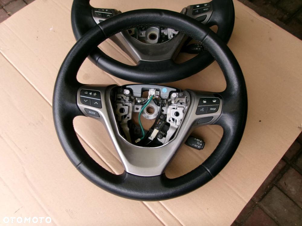 KIEROWNICA SKÓRA TOYOTA AVENSIS T27 09-15 STAN  DOBRY - 3