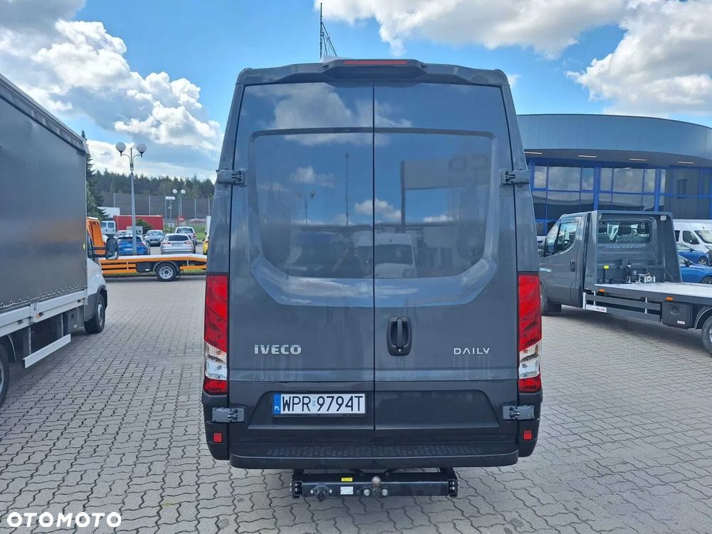 Iveco Daily 35S18 | L4H2 | Silnik 3.0 | Automat | Hak | FULL LED | Kamera cofania | - 8