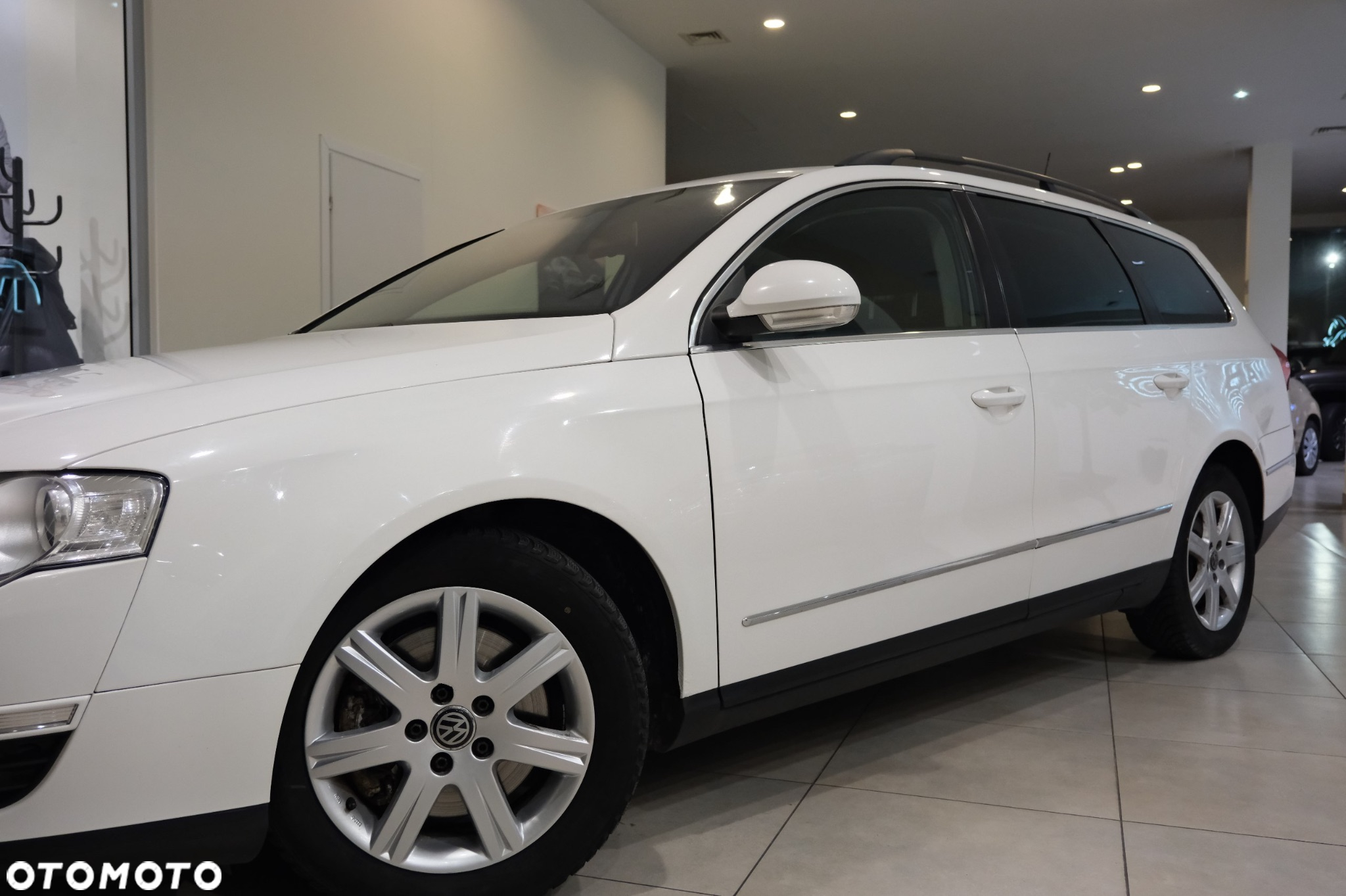 Volkswagen Passat 2.0 TDI Comfortline DSG - 21