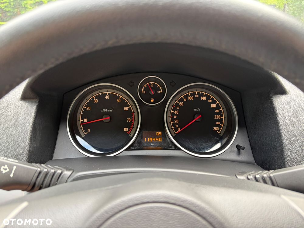 Opel Astra 1.4 - 16