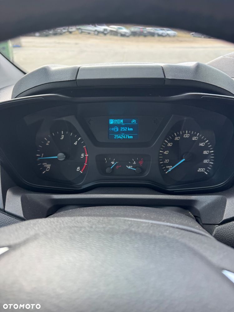 Ford Transit Custom - 6