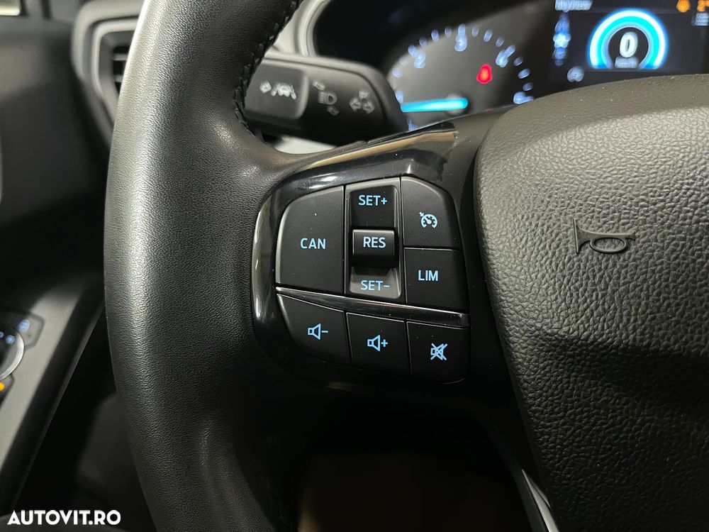 Ford Focus 1.5 EcoBlue Connected - 18