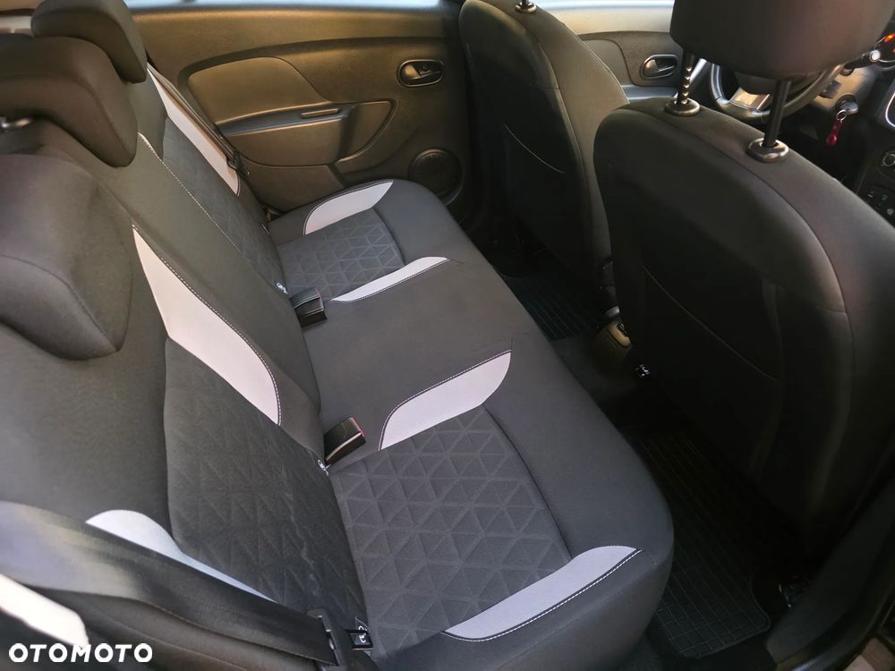 Dacia Sandero - 27