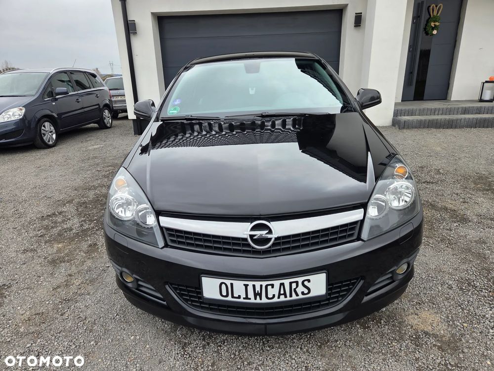 Opel Astra 1.6 Edition 111 Jahre - 10