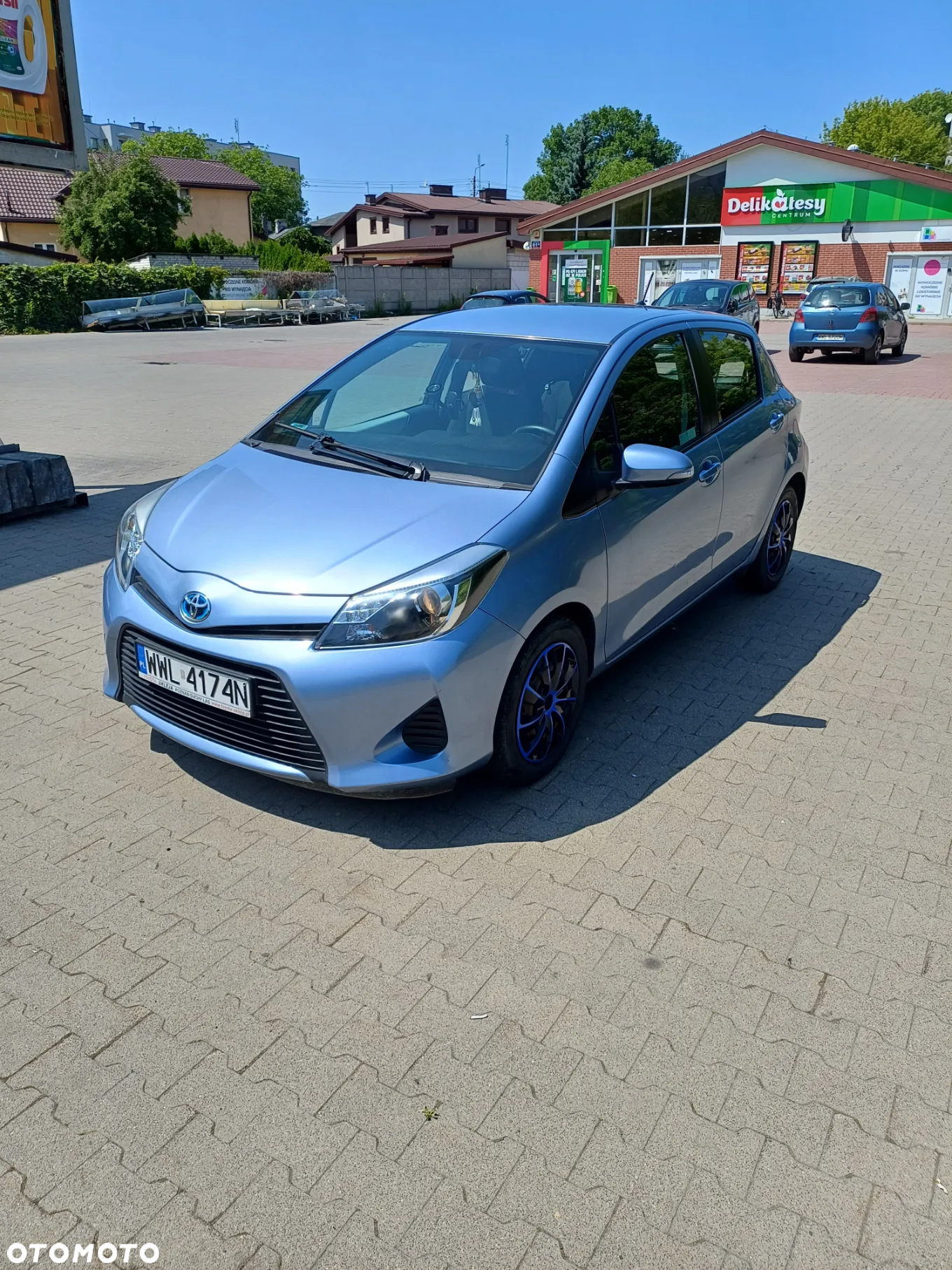 Toyota Yaris Hybrid 100 Sol - 2