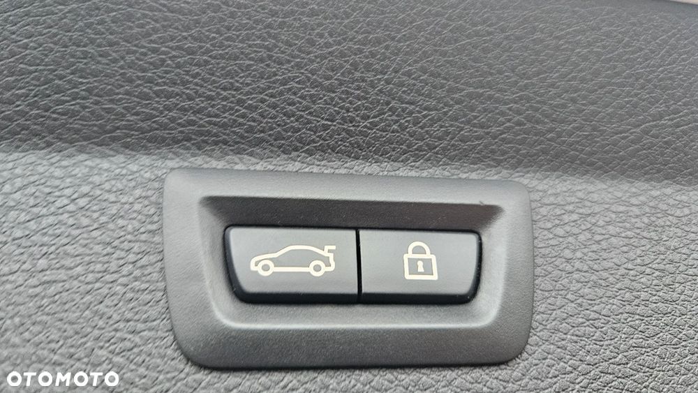 BMW Seria 2 218d GT - 26