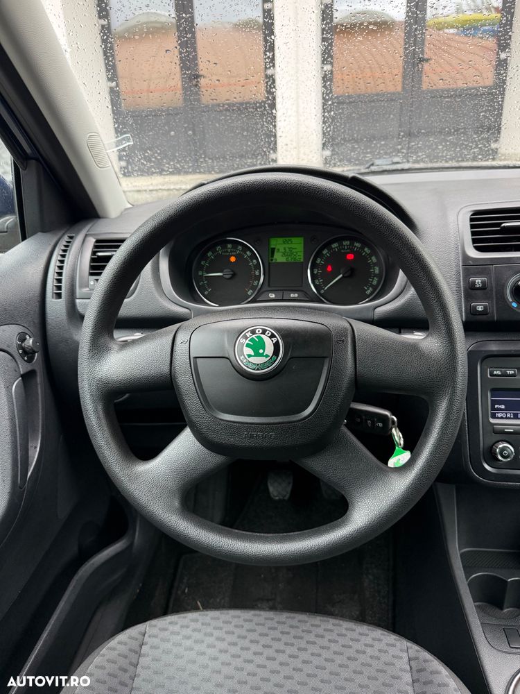 Skoda Fabia - 8