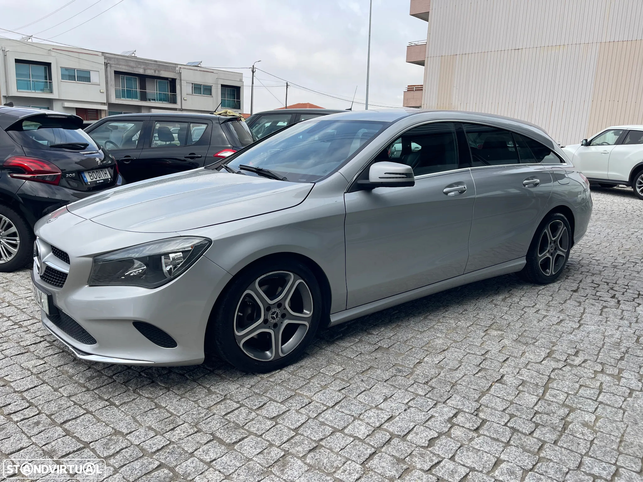 Mercedes-Benz CLA 200 Shooting Brake d - 10