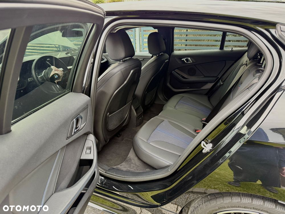 BMW Seria 1 118d M Sport sport - 30