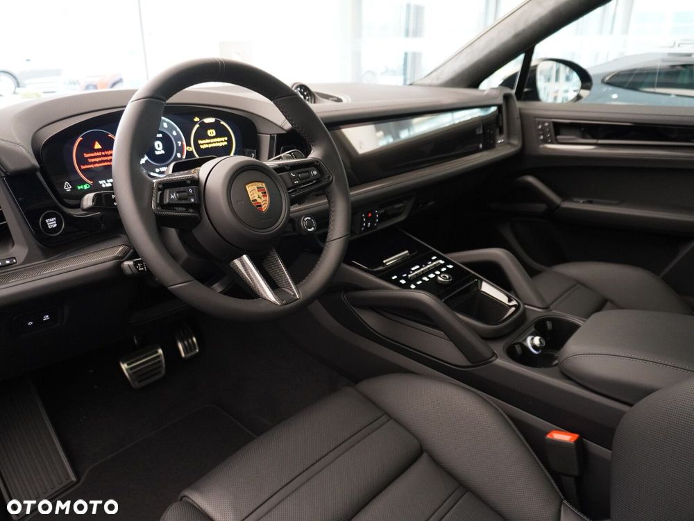 Porsche Cayenne GTS - 29