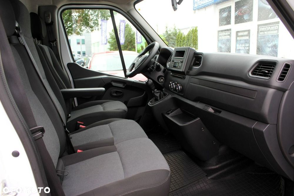 Renault Master - 12