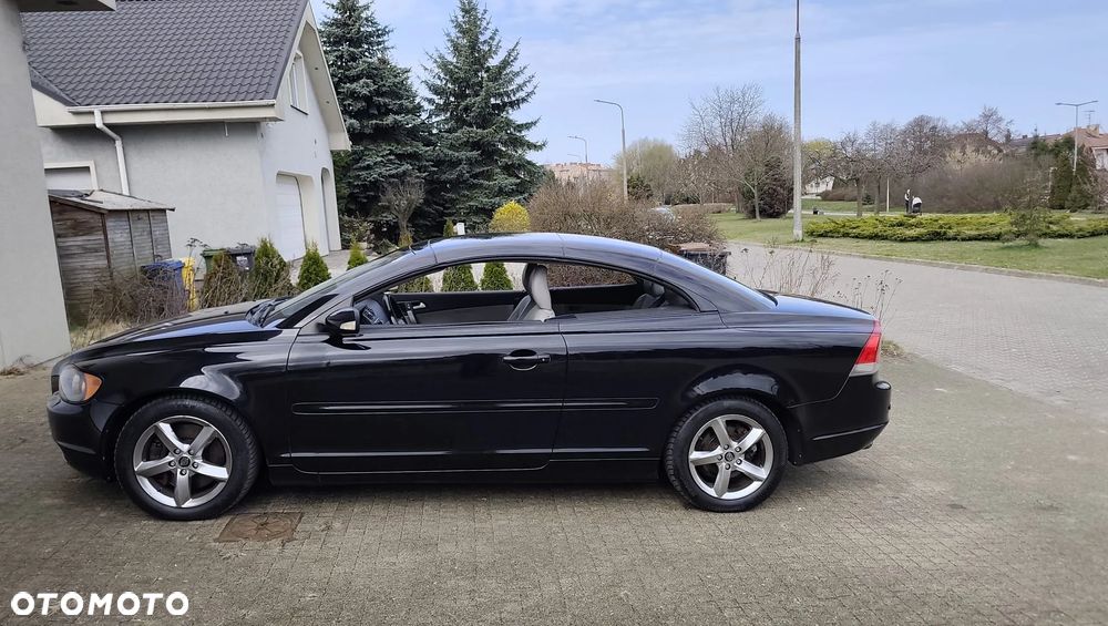 Volvo C70 D5 Summum - 24