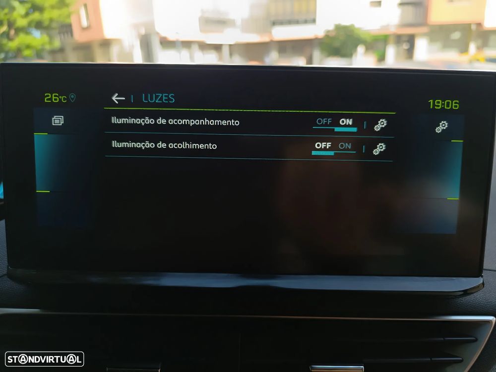 Peugeot 3008 1.6 Hybrid4 Allure Pack e-EAT8 - 47