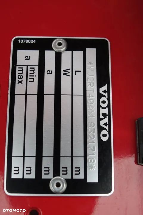 Volvo FH 500 GLOBETROTTER XL / STANDARD/ AUTOMAT / EURO 6 / KLIMATYZACJA POSTOJOWA/ 2 ZBIORNIKI PALIWA - 38