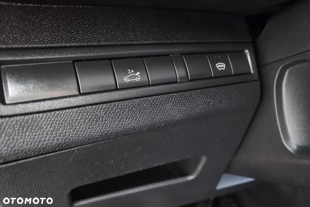 Peugeot 3008 BlueHDi 150 Stop & Start Allure - 21