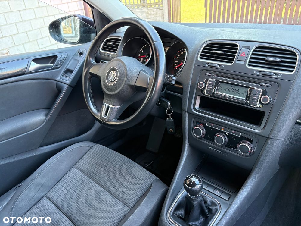 Volkswagen Golf 1.4 Style - 29