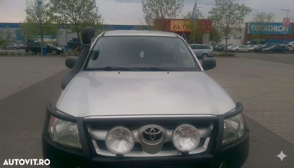 Toyota Hilux 4x4 Double Cab - 3