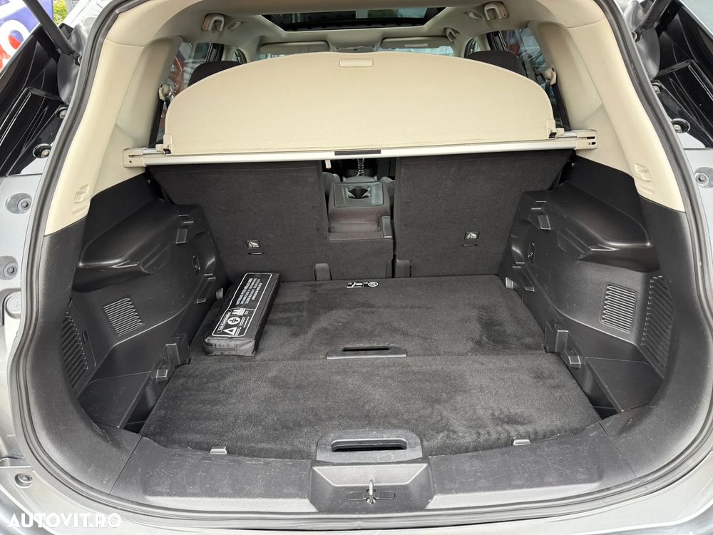 Nissan X-Trail 1.6 dCi Tekna - 24