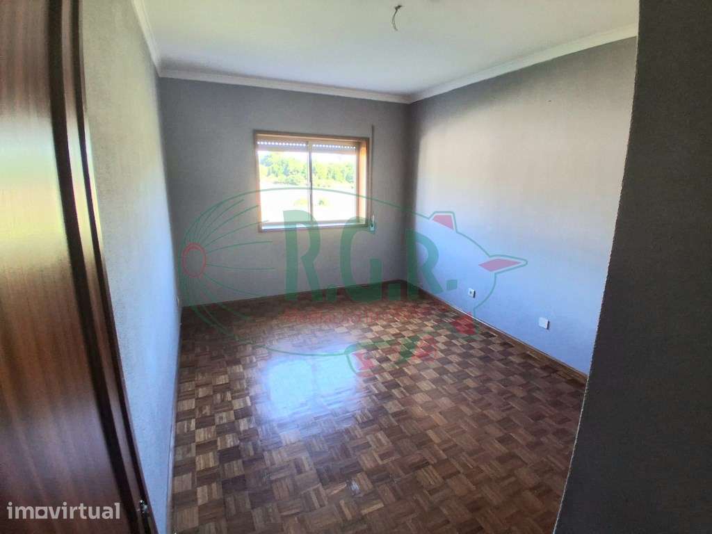 Apartamento T3 Próximo Metro Venda Nova - Grande imagem: 5/15