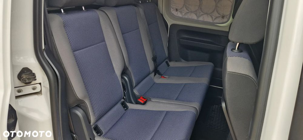 Volkswagen Caddy 2.0 California - 13