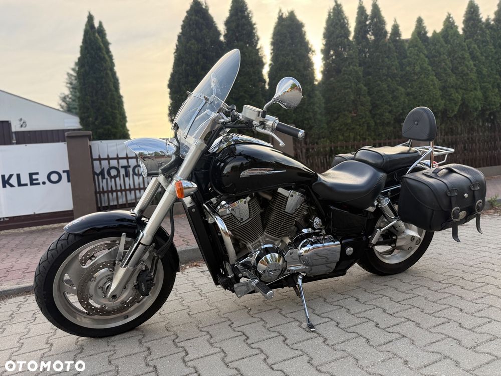 Honda VTX - 16