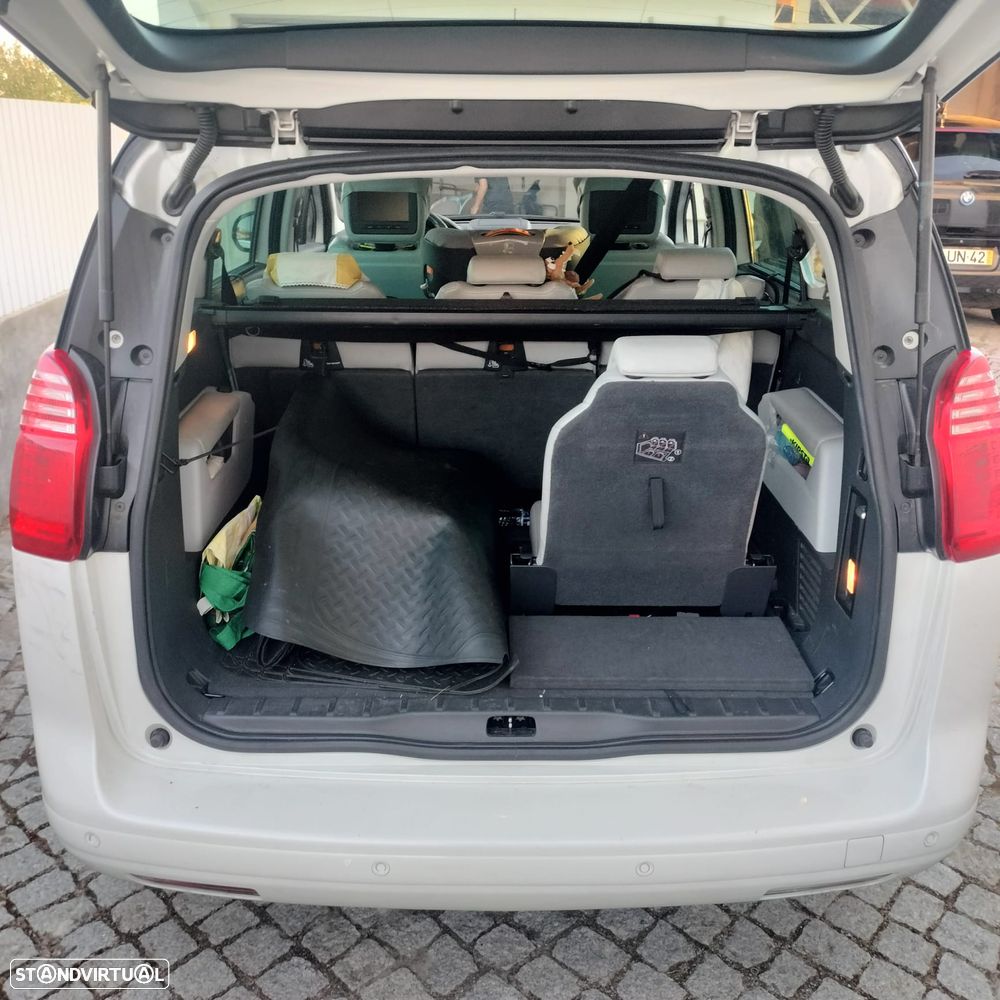 Peugeot 5008 1.6 E-HDi 7L Allure 2-Tronic J17 - 4