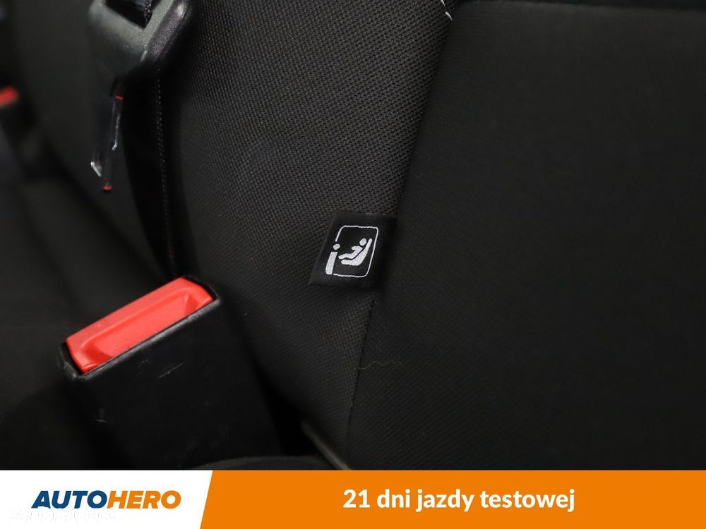 Ford Kuga - 28