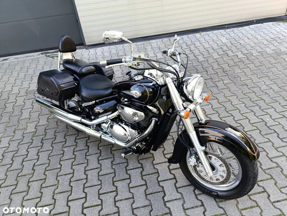 Suzuki VL 800 Volusia - 14