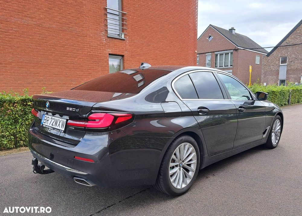 BMW 5 Series 2021 — imagine 11