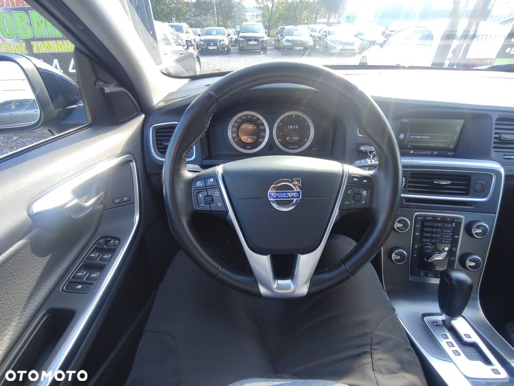 Volvo V60 - 18