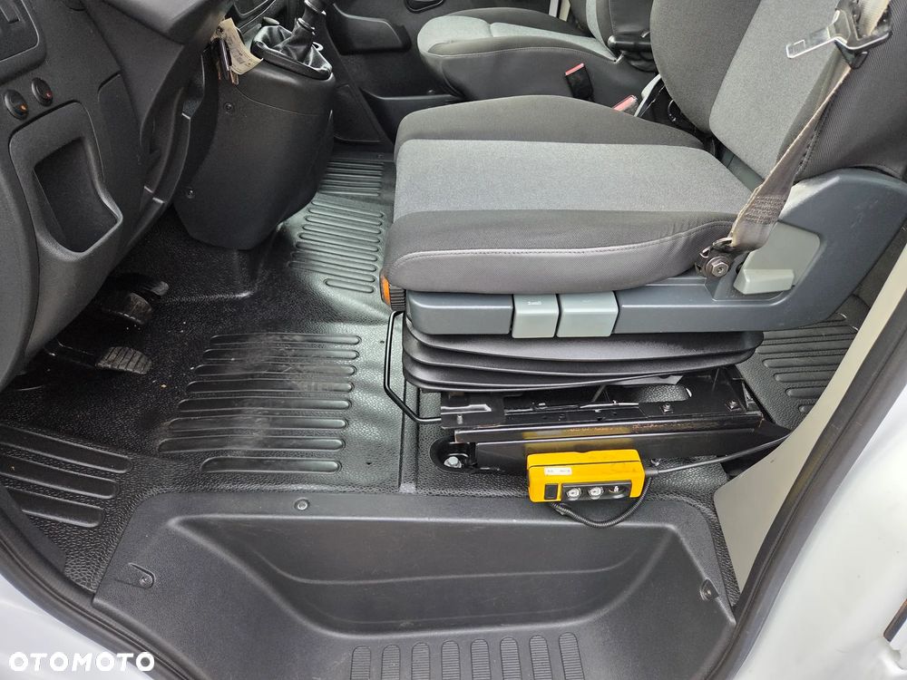 Renault Master - 18