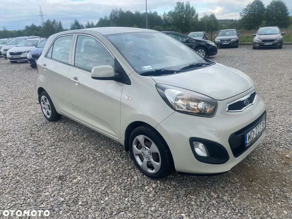 Kia Picanto 1.0 L - 10