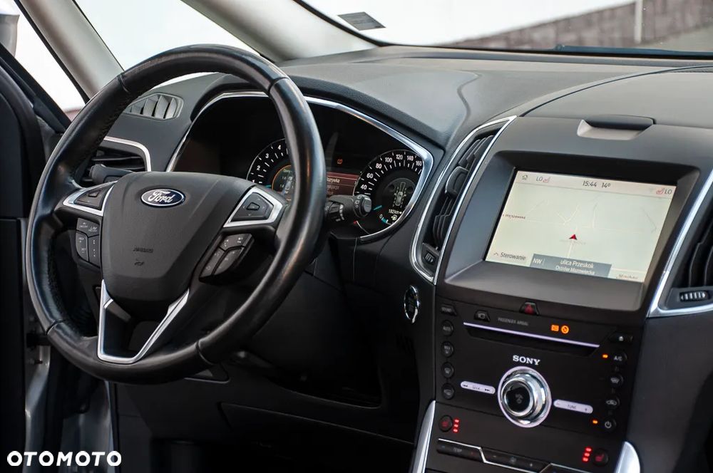 Ford S-Max 2.0 EcoBlue Titanium - 15