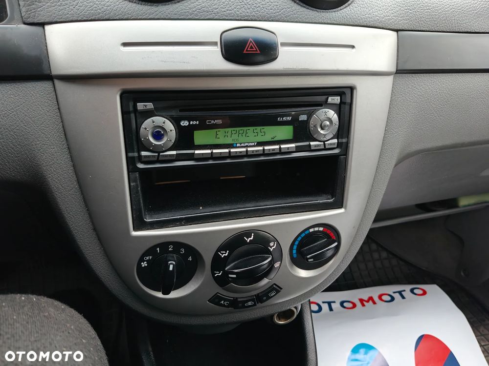 Chevrolet Nubira 1.6 SE - 22