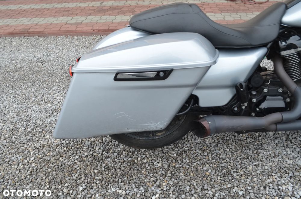 Harley-Davidson Touring Street Glide - 9