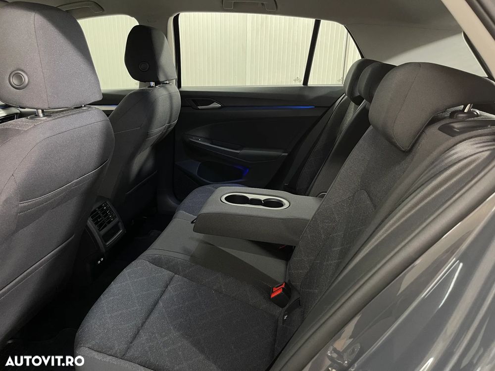 Volkswagen Golf 1.5 eTSI ACT DSG MHEV Life - 13