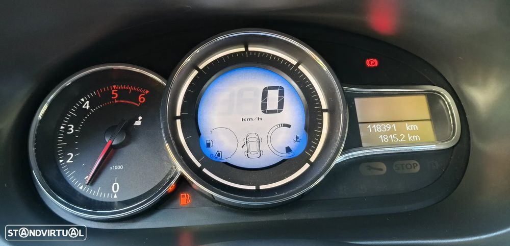 Renault Fluence 1.5 dCi Exclusive - 17