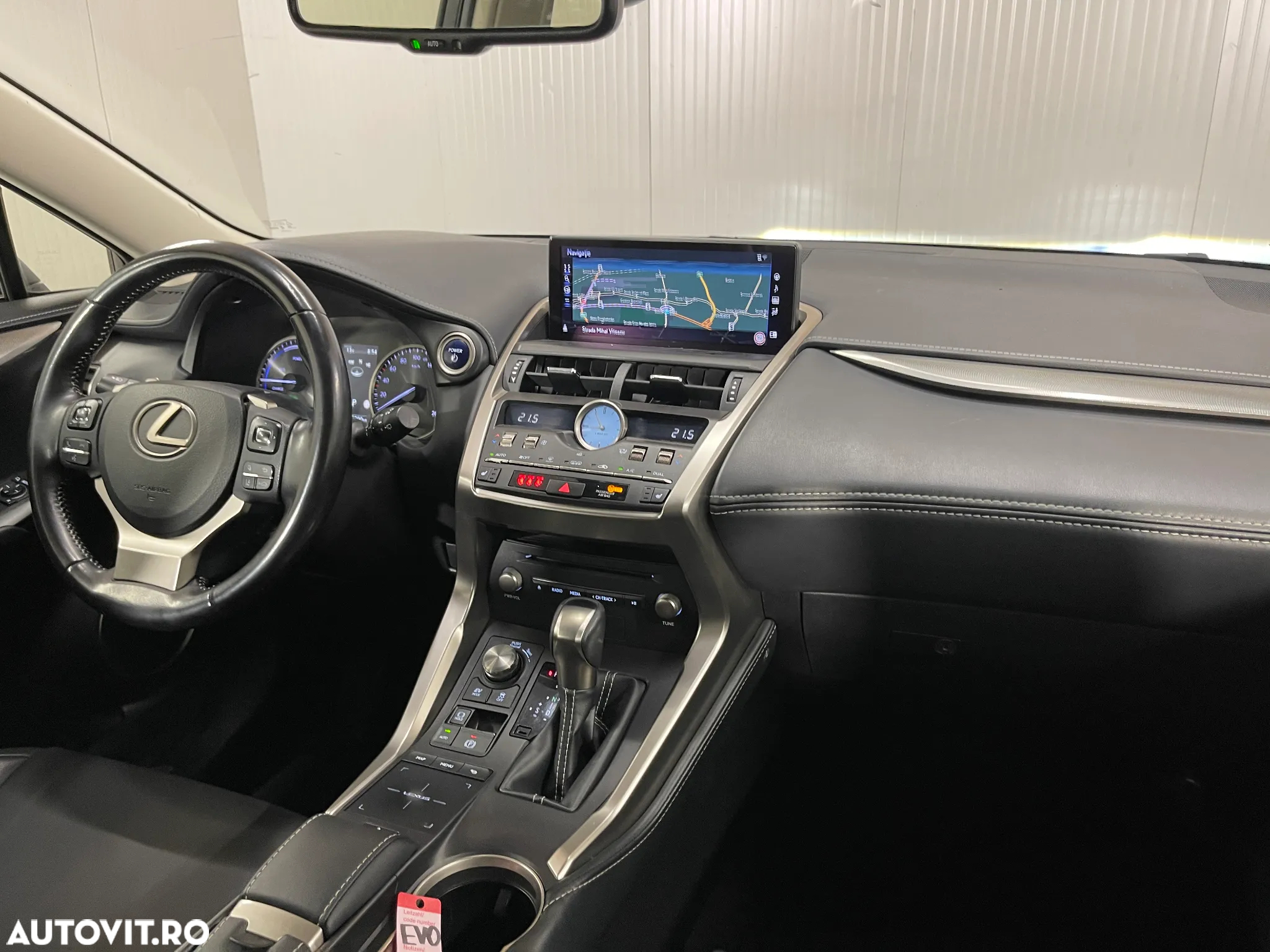 Lexus Seria NX 300h AWD Business Plus - 8