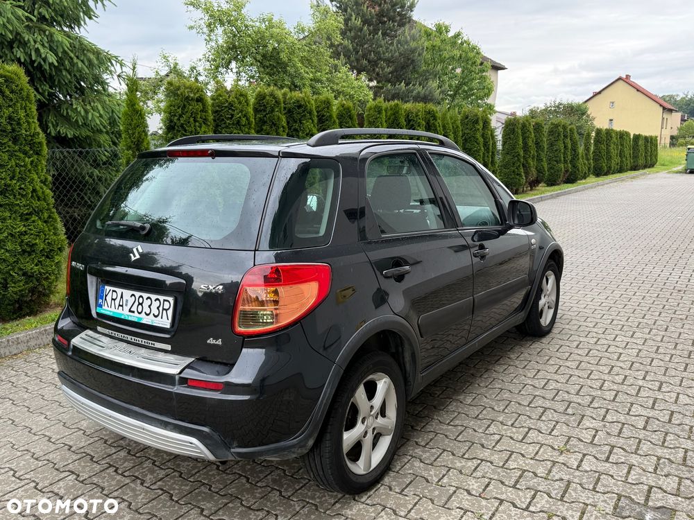 Suzuki SX4 - 1