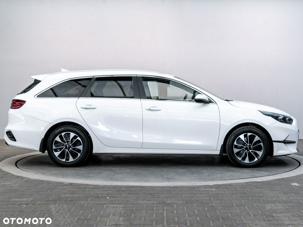 Kia Ceed 1.5 T-GDI Tribute DCT - 5