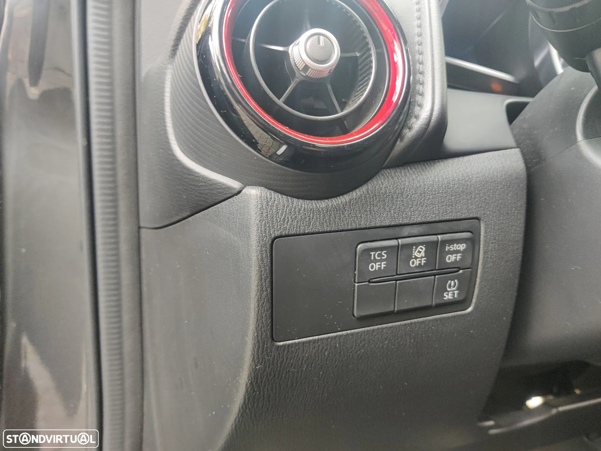Mazda CX-3 1.5 Sky.Excellence Navi - 28