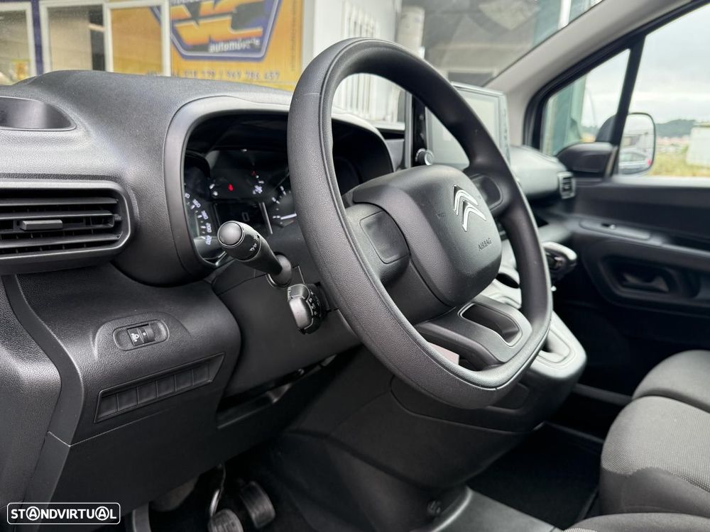 Citroën Berlingo BERLINGO 1.5 BLUE-HDI ECRÃ 3 Lug. IVA - 22